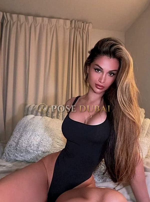 Alyona, 22, escort in Dubai — 168 cm, Russian (photo 4 of 9)
