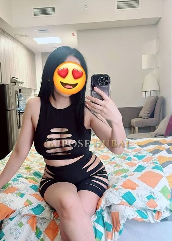 Amira, 23, escort in Dubai — Moroccan, 165 cm (photo 7 of 13)