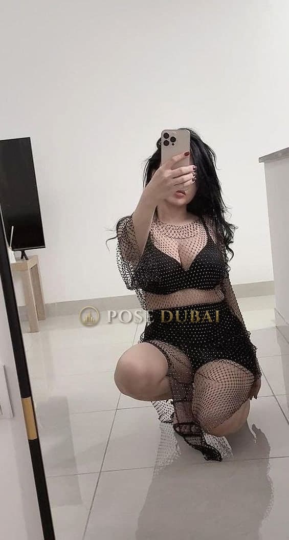 Amira, 23, escort in Dubai — Moroccan, 165 cm (photo 9 of 13)