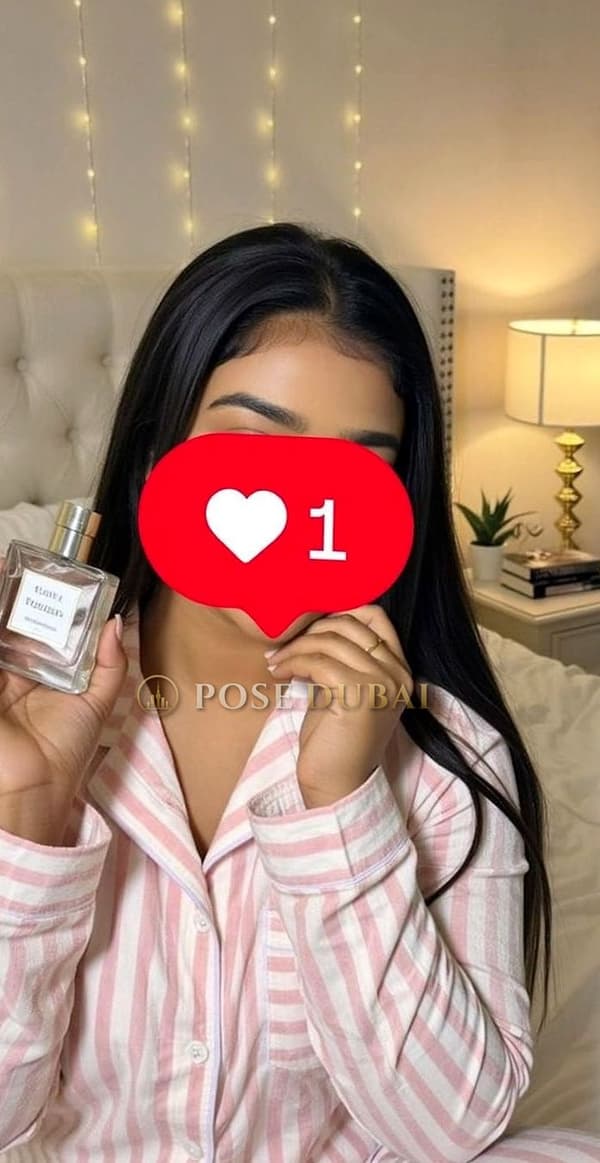Ananya, 25, escort in Dubai — Indian, 165 cm (photo 5 of 6)