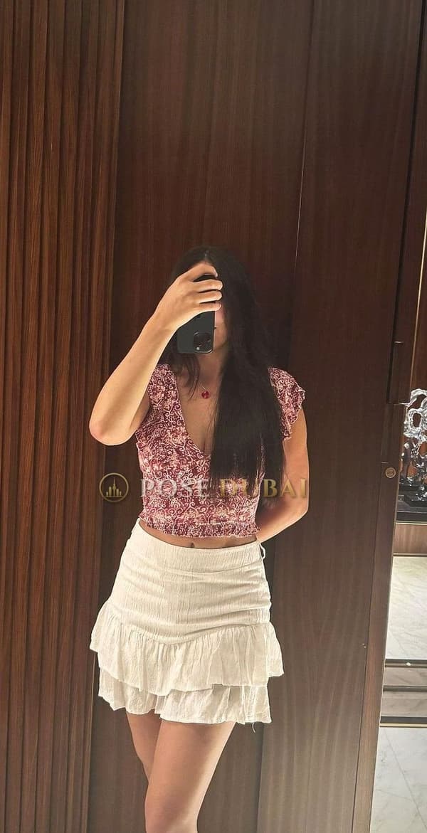 Anna, 27, escort in Dubai — Georgian, 180 cm (photo 3 of 6)