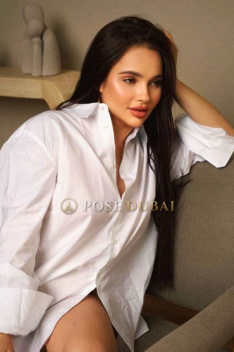 Anya, 21, escort in Dubai — Ukrainian, 158 cm (photo 3 of 9)