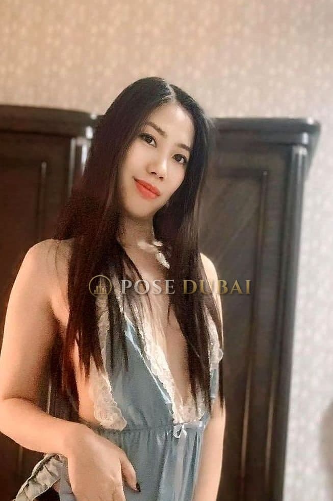 Elizabeth, 22, escort in Dubai — 170 cm, Filipino (photo 2 of 20)