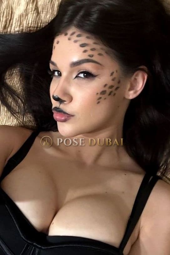 Eva, 18, escort in Dubai — 168 cm (photo 2 of 14)