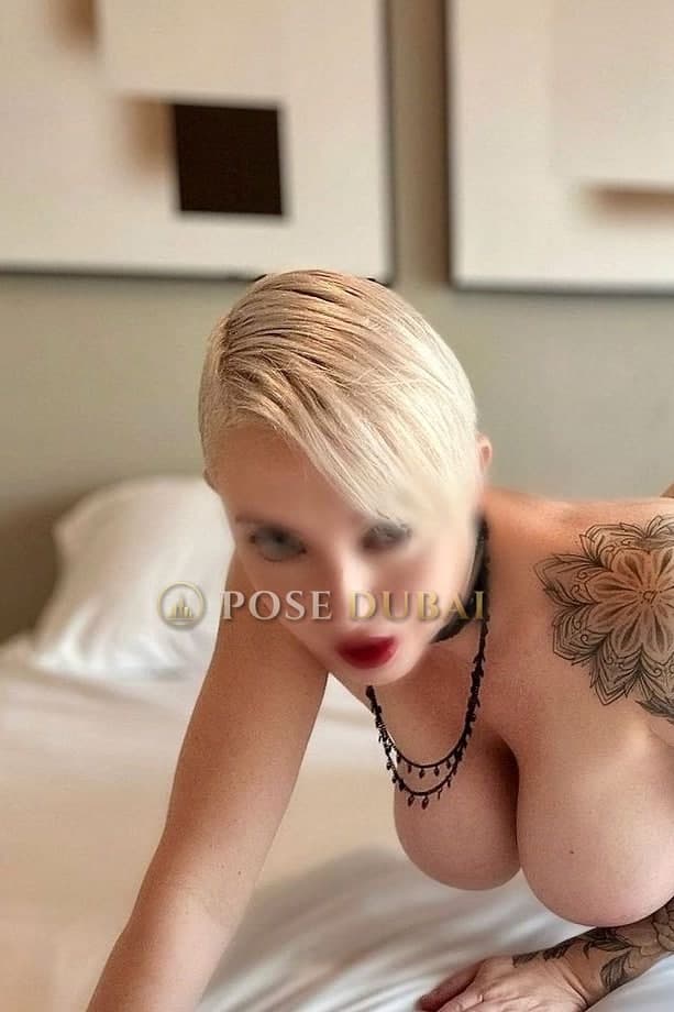 Eva, 38, escort in Dubai — 167 cm, German (photo 2 of 20)