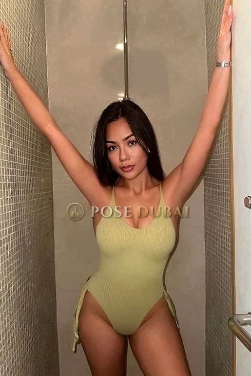 Janie, 24, escort in Dubai — Filipino, 160 cm (photo 3 of 7)