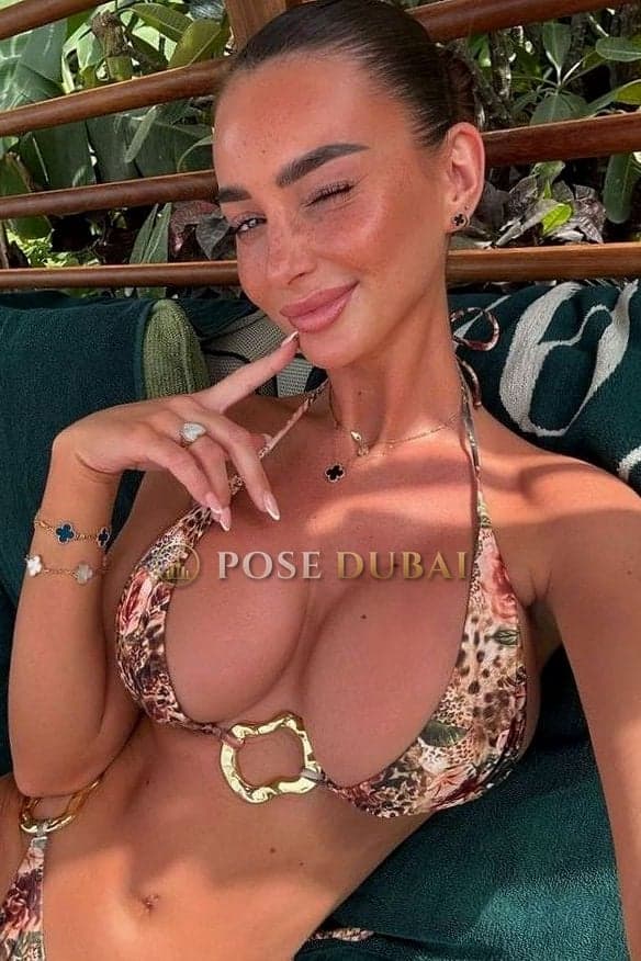 Joy, 25, escort in Dubai — 174 cm (photo 3 of 13)