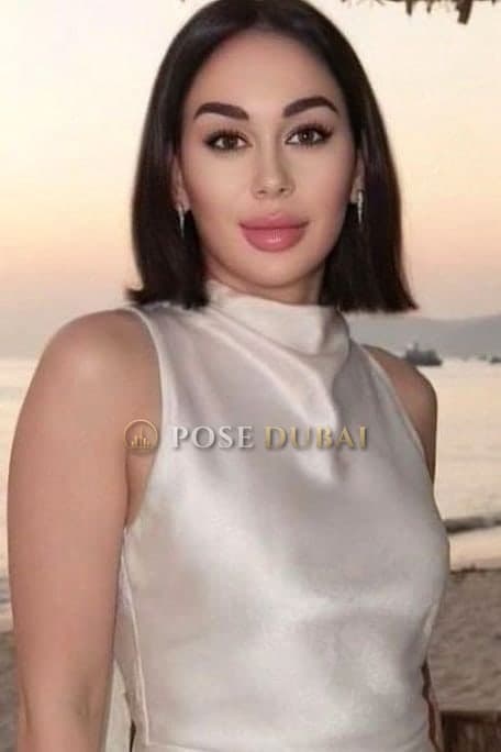 Laura, 29, escort in Dubai — 170 cm, Kazakh (photo 2 of 13)
