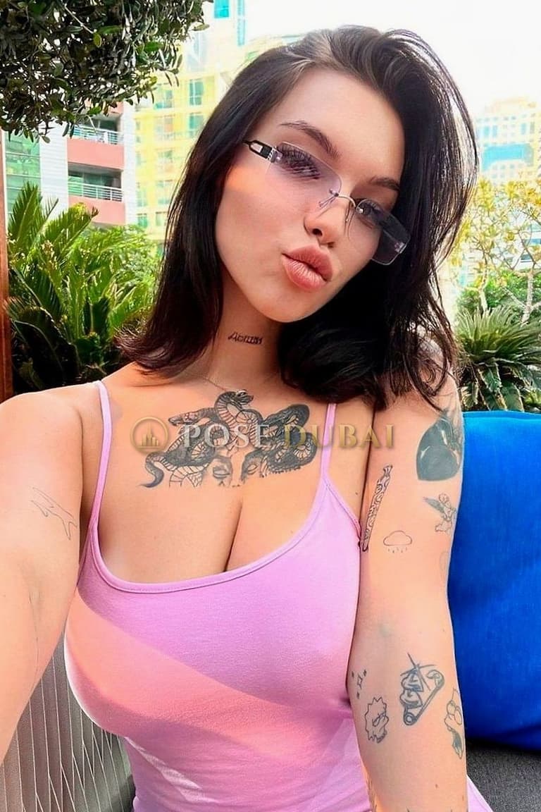 Lisa, 21, escort in Dubai — Ukrainian, 170 cm (photo 3 of 8)