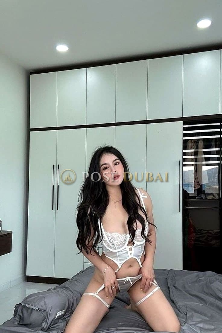 Magie, 21, escort in Dubai — Japanese, 166 cm (photo 1 of 17)