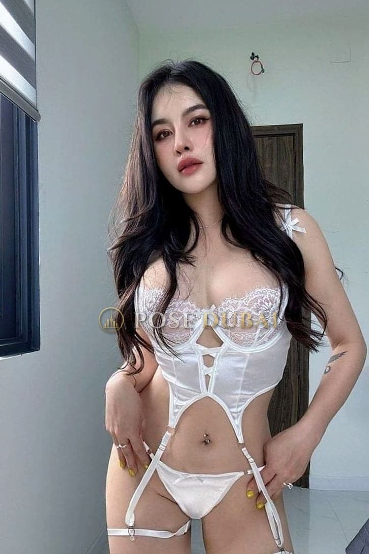 Magie, 21, escort in Dubai — Japanese, 166 cm (photo 3 of 17)