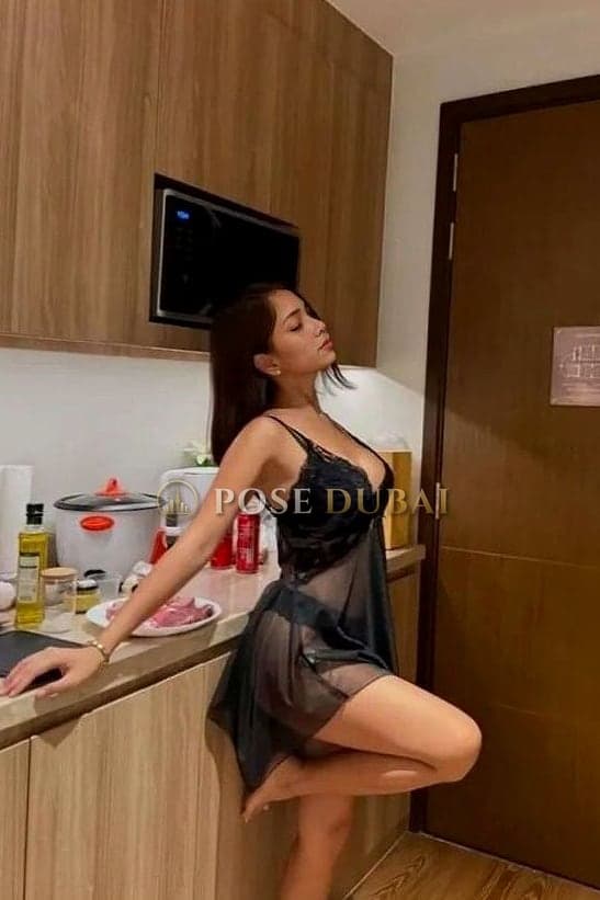 Windy, 25, escort in Dubai — 162 cm, Filipino (photo 2 of 7)