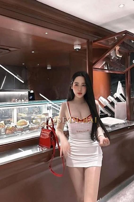 Zexika, 21, escort in Dubai — 168 cm, Korean (photo 2 of 5)