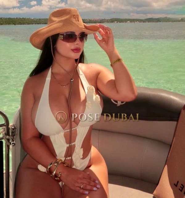Caeli, 24, escort in Dubai — Colombian, 165 cm (photo 3 of 13)