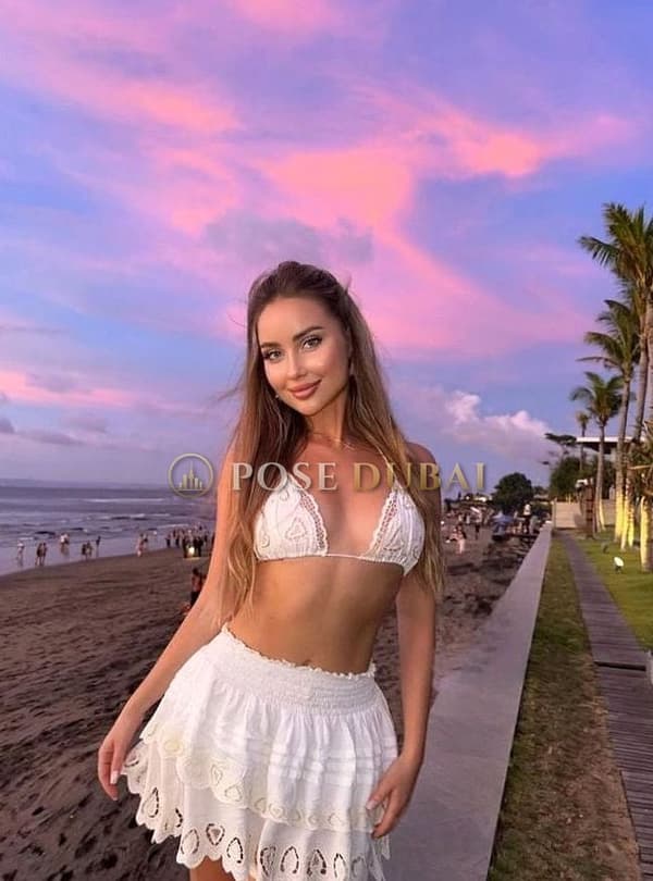 Cherry, 23, escort in Dubai — 168 cm (photo 10 of 12)