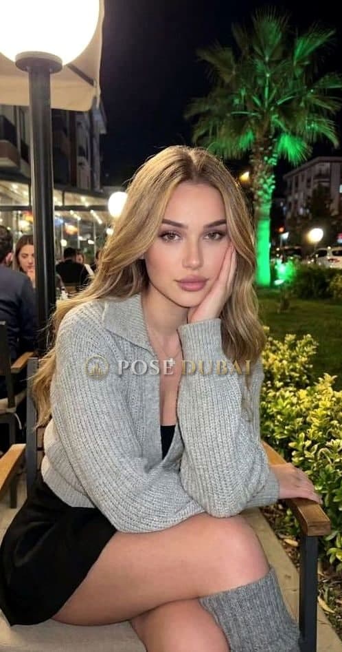 Elina, 22, escort in Dubai — 168 cm (photo 8 of 9)