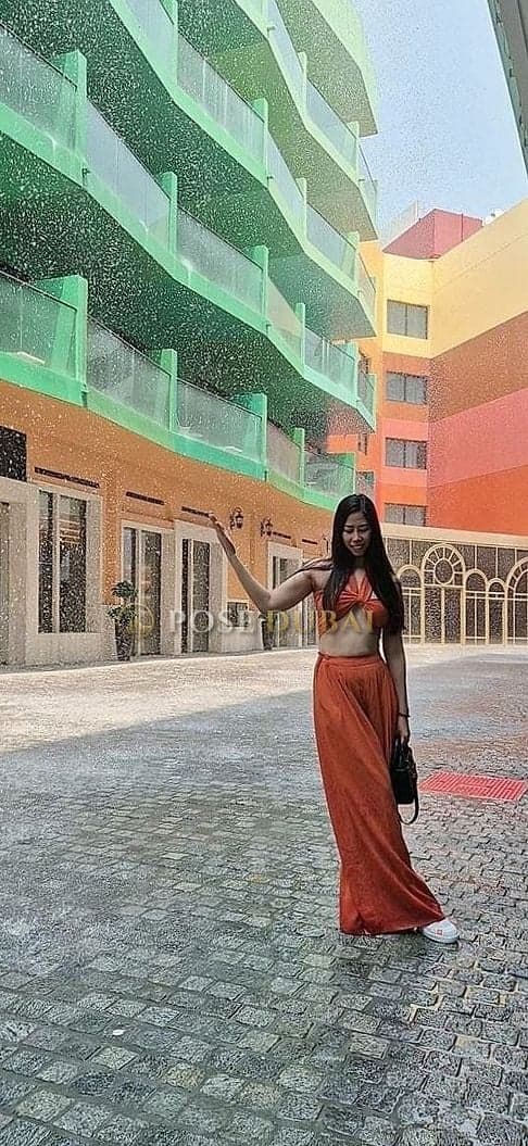 Elizabeth, 22, escort in Dubai — 170 cm, Filipino (photo 10 of 13)