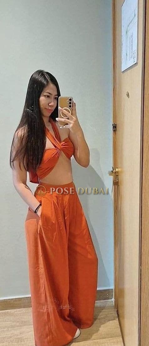 Elizabeth, 22, escort in Dubai — Filipino, 170 cm (photo 13 of 13)
