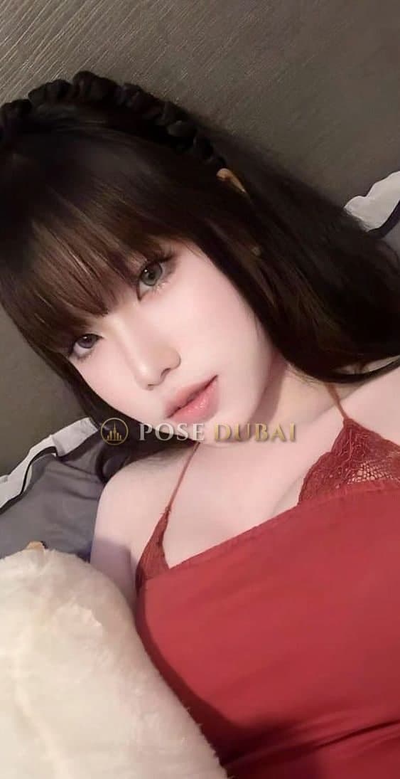 Elsa, 18, escort in Dubai — 160 cm, Vietnamese (photo 12 of 13)