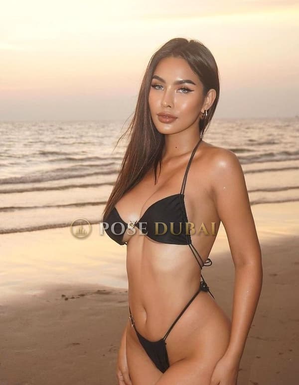 Elysia, 22, escort in Dubai — 168 cm, Thai (photo 2 of 10)