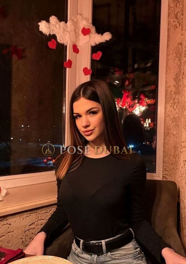 Eva, 18, escort in Dubai — 168 cm (photo 10 of 13)