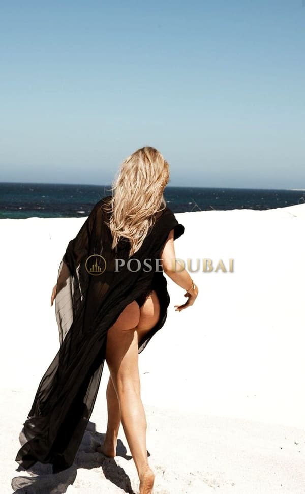 Fleur, 23, escort in Dubai — 177 cm, German (photo 10 of 13)