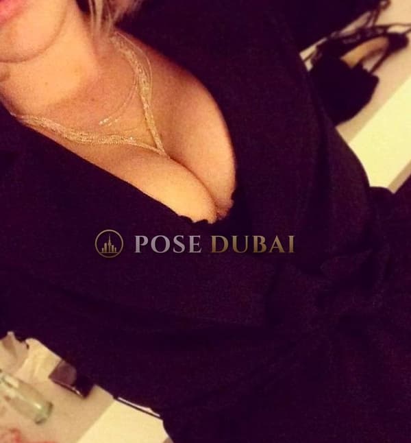 Fleur, 23, escort in Dubai — 177 cm, German (photo 6 of 13)