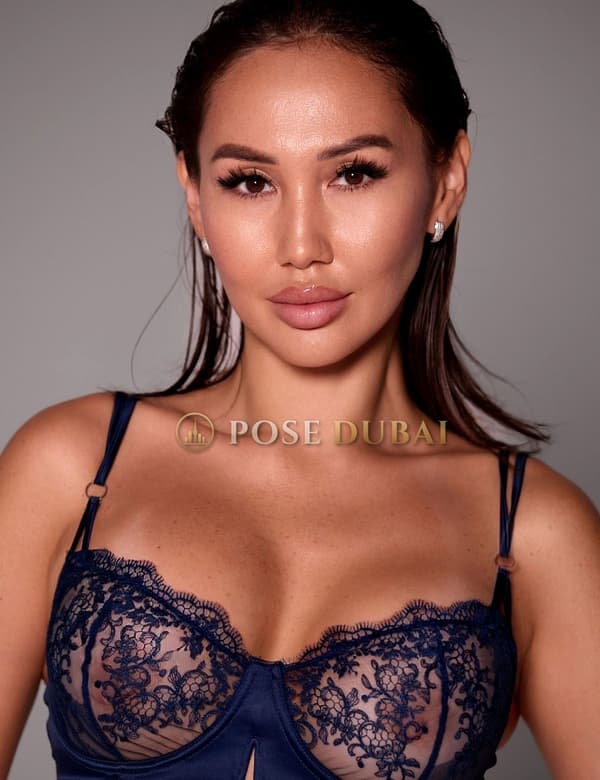Gabi, 33, escort in Dubai — Azerbaijani (photo 12 of 13)