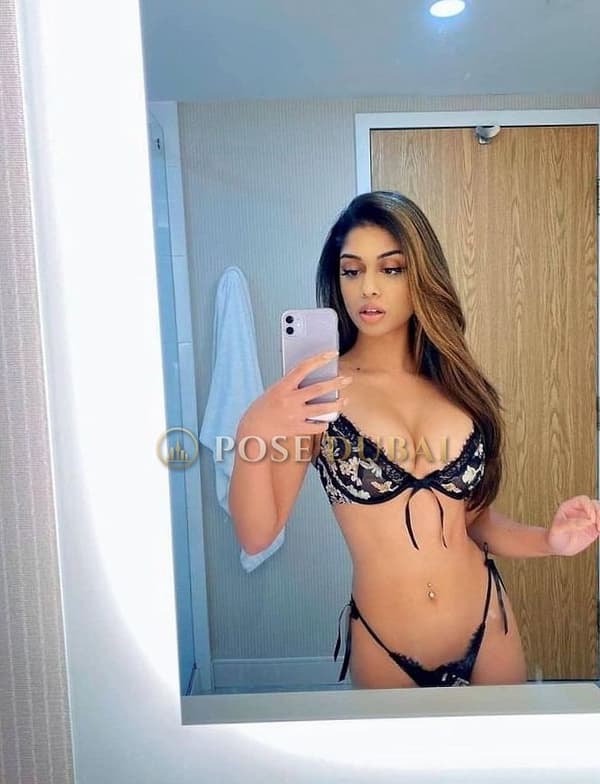 Gabriela, 25, escort in Dubai — 168 cm, Brazilian (photo 8 of 9)