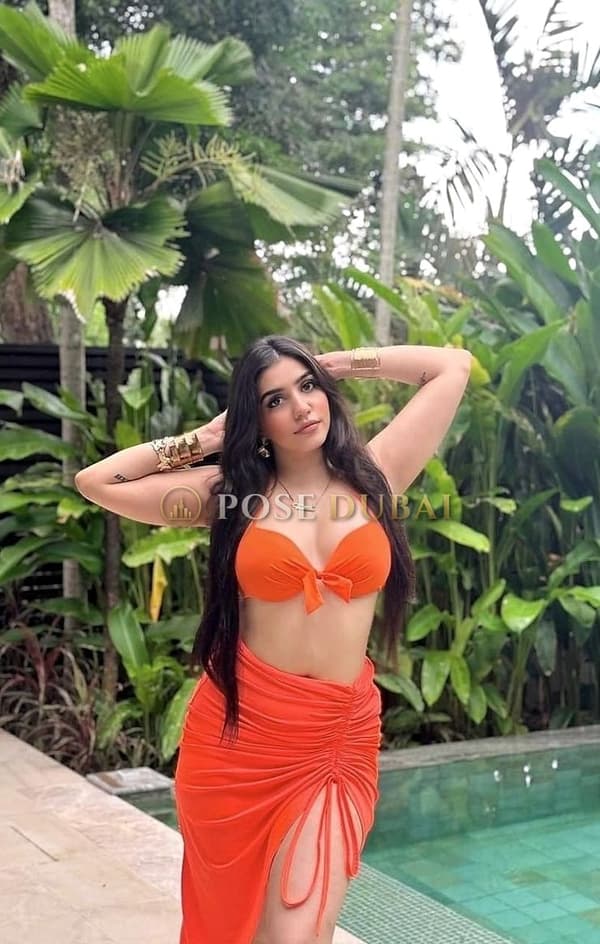 Harleen, 23, escort in Dubai — 167 cm, Indian (photo 4 of 4)