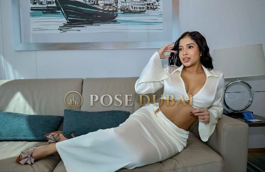 Jasmine, 21, escort in Dubai — 160 cm, Argentinian (photo 10 of 10)