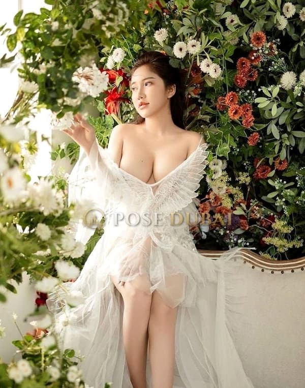 Jenny, 25, escort in Dubai — 167 cm, Korean (photo 6 of 11)