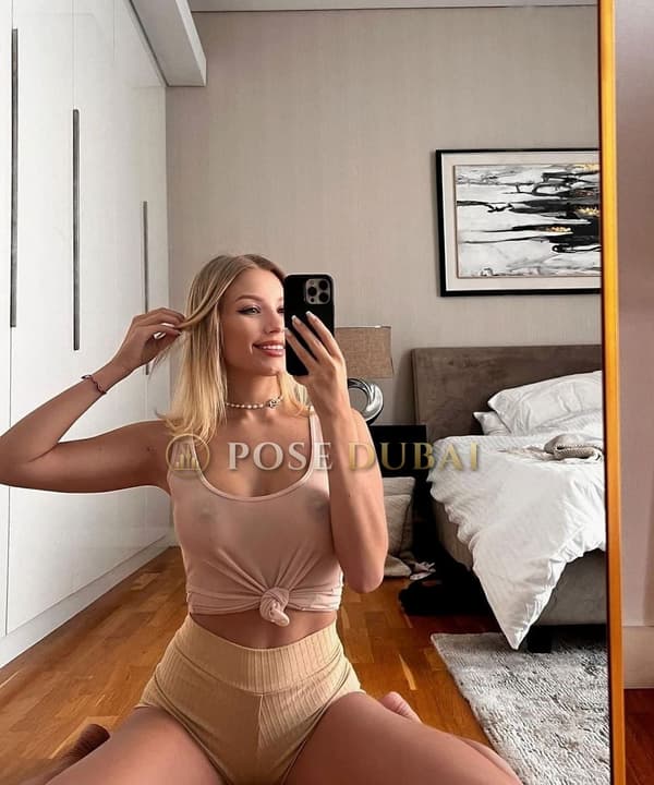 Jessica, 22, escort in Dubai — 168 cm (photo 2 of 12)