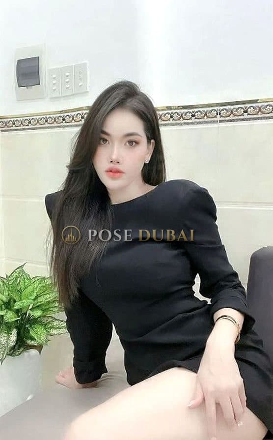 Jinju, 22, escort in Dubai — 175 cm (photo 2 of 7)