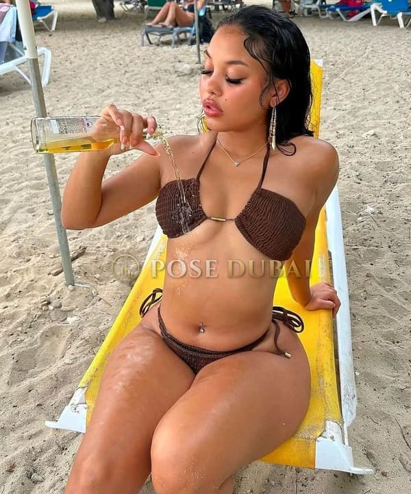 Joy, 22, escort in Dubai — Barbadian, 160 cm (photo 7 of 7)