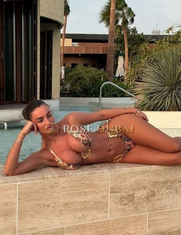 Joy, 25, escort in Dubai — 174 cm (photo 11 of 13)