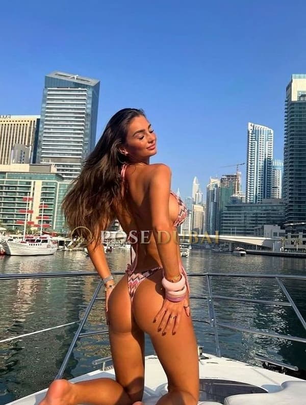Joy, 25, escort in Dubai — 174 cm (photo 8 of 13)