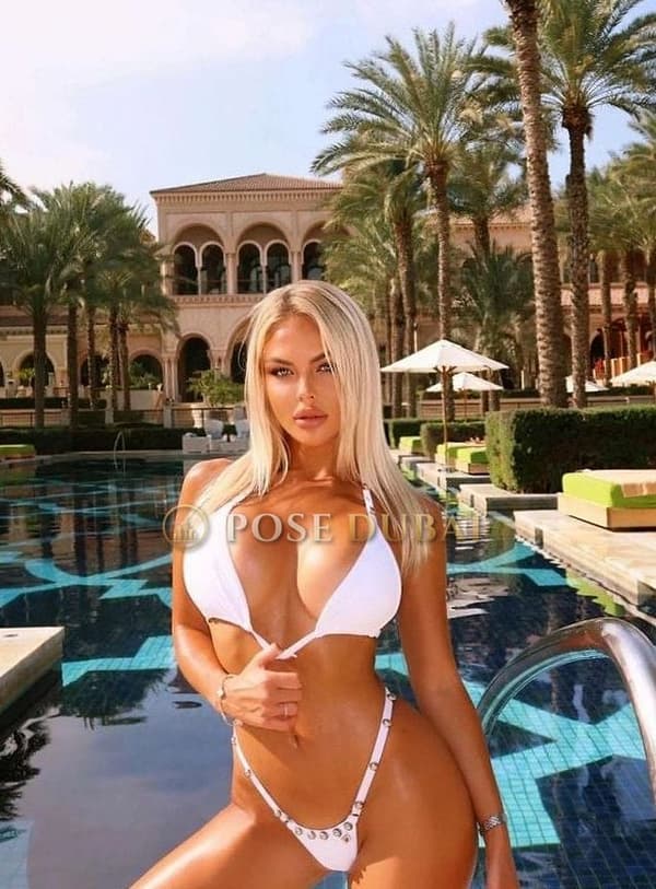 Joyce, 23, escort in Dubai — 169 cm (photo 8 of 8)