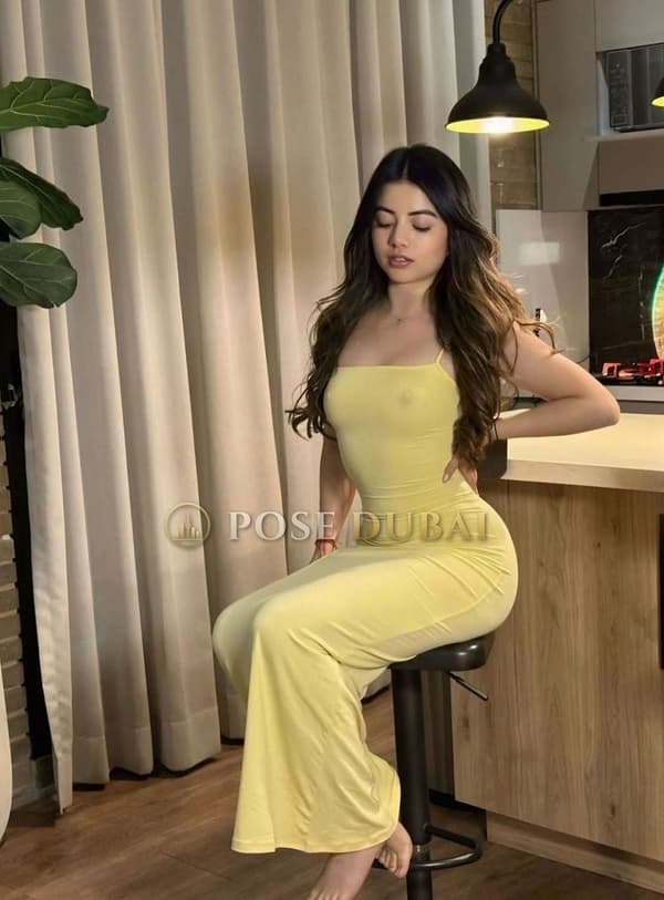 Jugni, 22, escort in Dubai — Indian, 168 cm (photo 3 of 4)