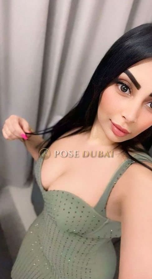Karima, 24, escort in Dubai — 165 cm, Moroccan (photo 2 of 7)