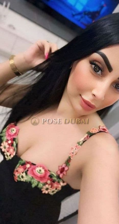 Karima, 24, escort in Dubai — Moroccan, 165 cm (photo 5 of 7)