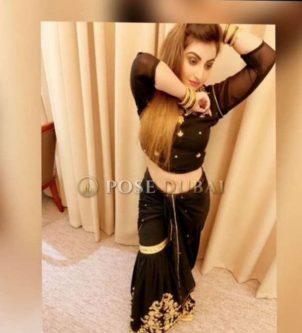 Laila, 21, escort in Dubai — 165 cm, Indian (photo 6 of 6)
