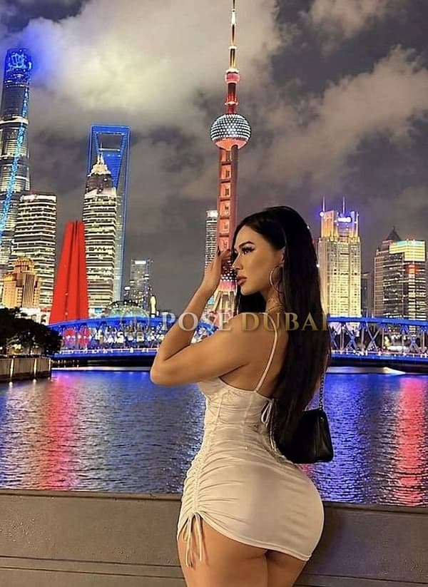 Lena, 25, escort in Dubai — 165 cm (photo 5 of 10)