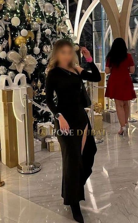 Leyla, 25, escort in Dubai — Kyrgyz, 160 cm (photo 3 of 9)