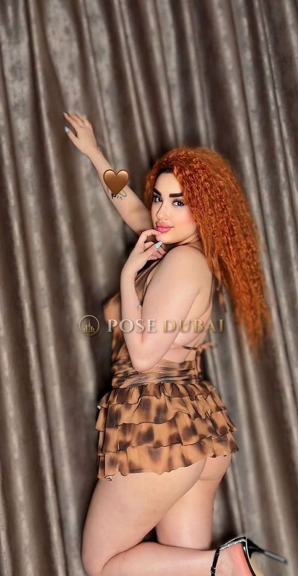 Lili, 21, escort in Dubai — Syrian, 170 cm (photo 9 of 10)