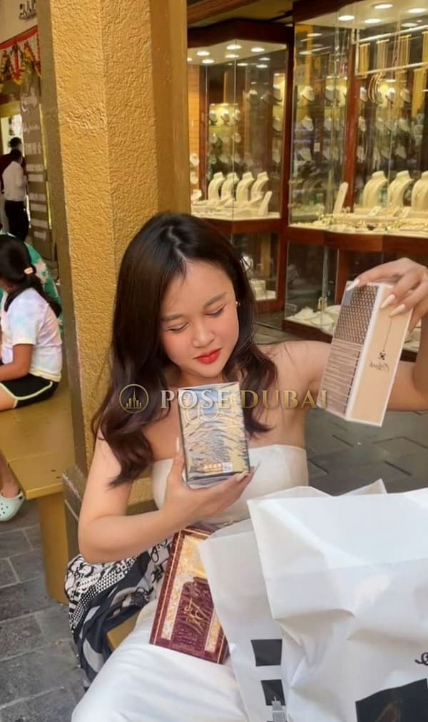 Linh, 25, escort in Dubai — Vietnamese, 165 cm (photo 11 of 13)