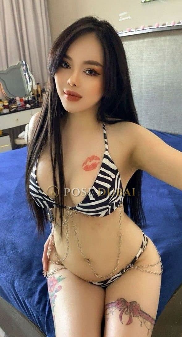 Lisa, 20, escort in Dubai — 160 cm, Vietnamese (photo 6 of 13)
