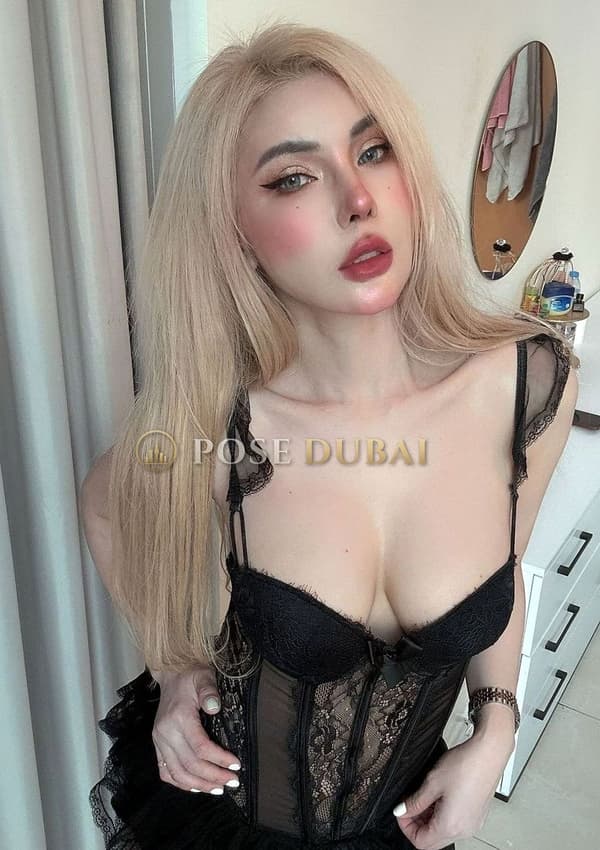 Lisa, 22, escort in Dubai — 171 cm, Kazakh (photo 12 of 13)