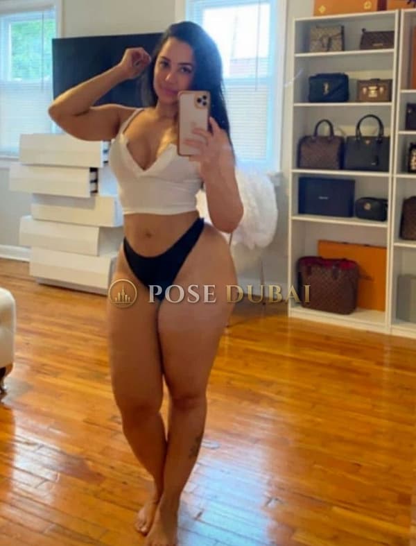 Luisa, 19, escort in Dubai — 154 cm, Croatian (photo 6 of 13)