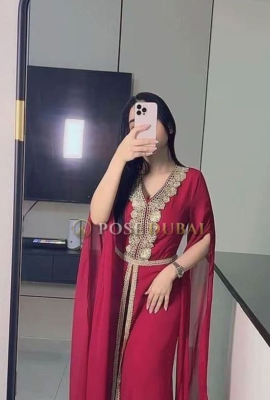 Amira, 23, escort in Dubai — Moroccan, 165 cm (photo 1 of 13)